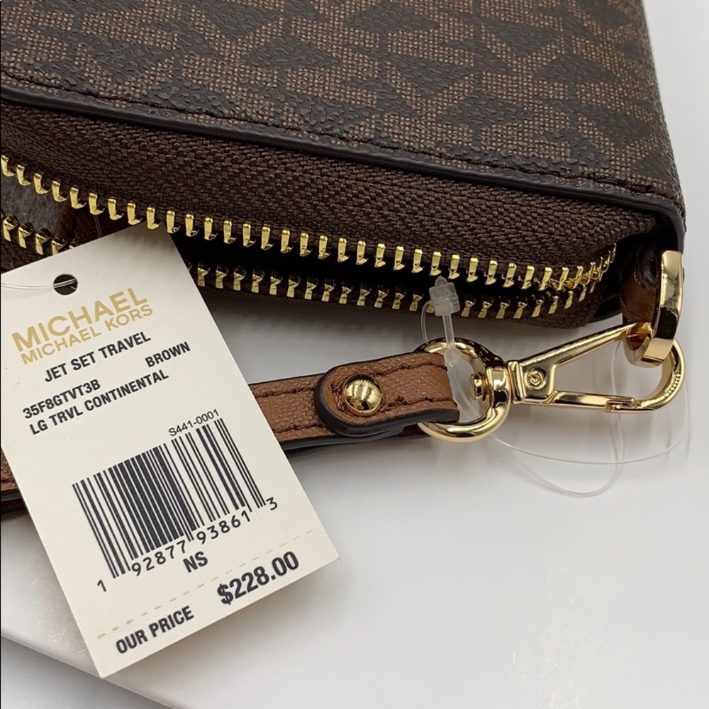 MICHAEL KORS Jet Set Travel Continental Zip Wristlet Phone Holder Wallet NWT - Picture 2 of 11